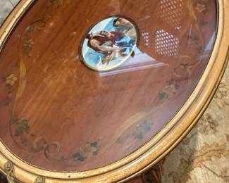 Vintage French-Style Oval Coffee Table with Classical Medallion