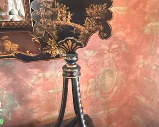 Vintage Chinoiserie Lacquer Pole Screen