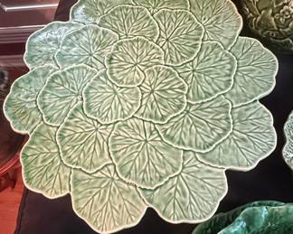 Vintage Bordallo Pinheiro Green Geranium Leaf Pedestal Cake Stand