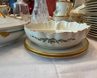 Lenox Holiday Collection Santa Teapot