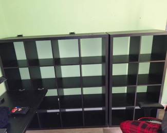 Storage cube shelves 