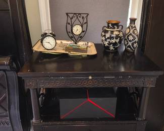 Nightstand 