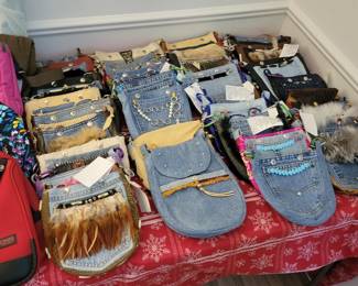 Very cool purses made from old blue jeans