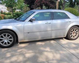 2009 Chrysler 300.  4D sedan