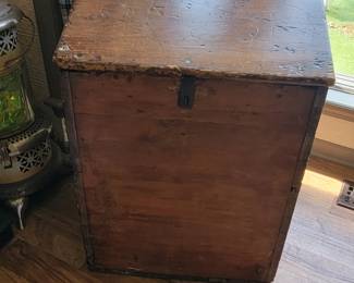 Antique storage bin