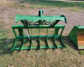 Frontier 53" root grapple attachment