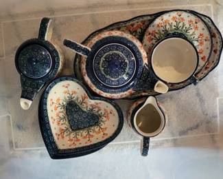 Polish pottery