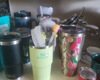 Stainless steel tumblers