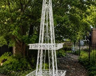 Eiffle Tower planter stand