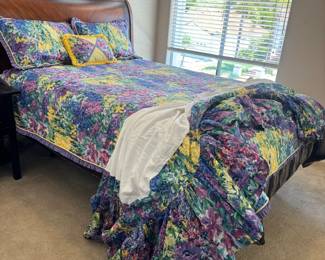 5-Piece Floral Queen Bedding Ensemble – Bedspread, Bed Skirt, 2 Shams & Accent Pillow