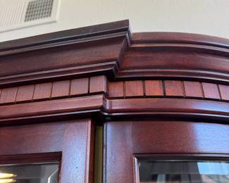 Lighted Curio Display Cabinet with Curved Glass