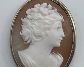 Genuine Shell Cameo in 800 Silver Gold Overlay Setting