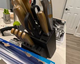 Marco Almond Gold Knife Set With Block KYA, Pieces Stainless Steel