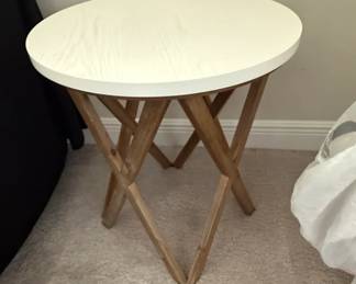 Round WhiteTop Accent Table with XBase