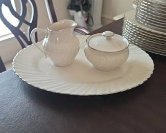 Franciscan China 9 place set in mint condition 