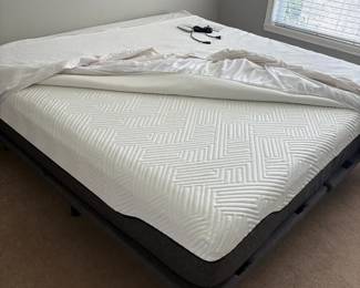 Lucid Adjustable Bed