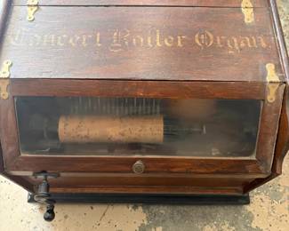 Antique Concert Roller Organ