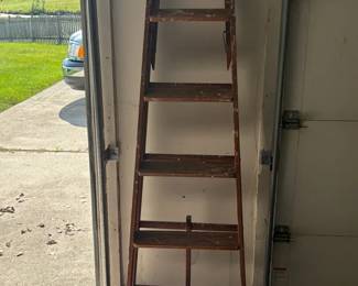 Wood Ladder