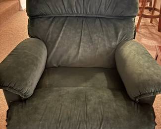 Recliner In Dark Green Fabric