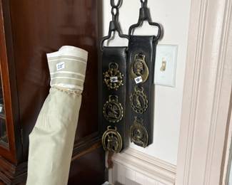 . . . vintage horse epaulettes 
