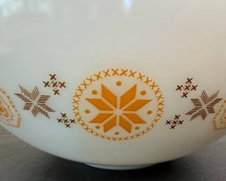 Pyrex Town & Country Cinderella Mixing Bowls