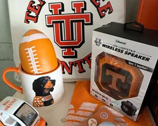 University of Tennessee Volunteers Fan Bundle