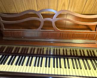Baldwin Acrosonic Spinet Piano