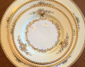 Noritake Romola Pattern Porcelain Tea Set