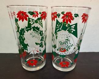 Vintage Hazel Atlas Christmas Holiday Tumbler Set