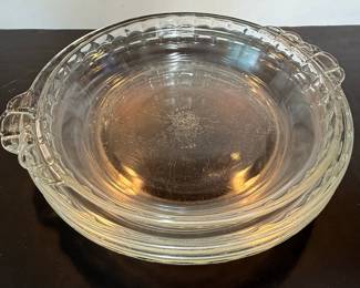 Pyrex #229 Deep Dish Fluted Pie Plate