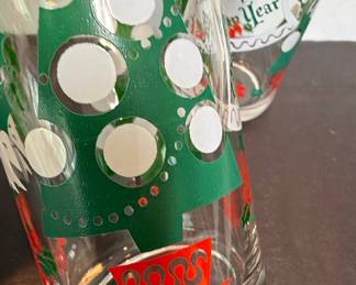 Vintage Hazel Atlas Christmas Holiday Tumbler Set