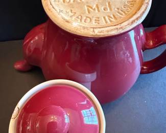 McCormick Tea Baltimore Burgundy Hall China Teapot