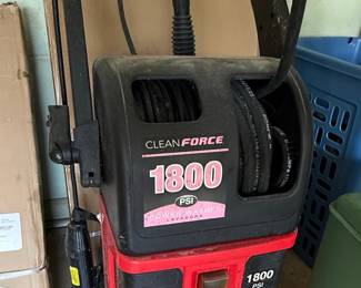 Clean Force 1800 PSI Electric Power Washer