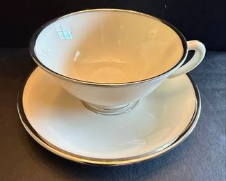 Lenox Montclair B-501 China Dinnerware