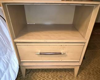 Heywood-Wakefield Mid-Century Modern Bedroom Set