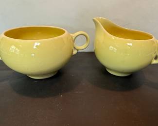 Universal Potteries Ballerina Cream & Sugar Set