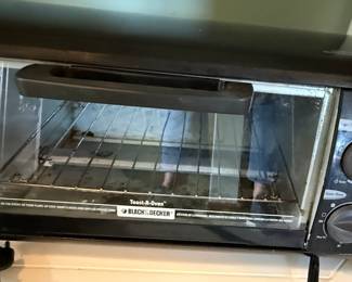 Black & Decker Toast-R-Oven Toaster Oven