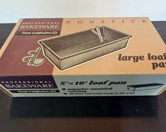 Calphalon Professional Nonstick 5x10 Loaf Pan
