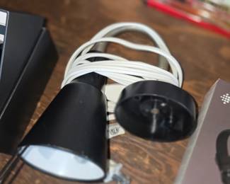 Desk lamp