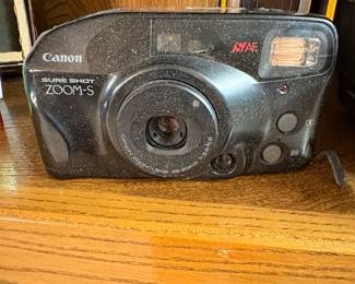 Canon Sure Shot Zoom-S 35mm Film Camera