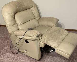 Stratolounger Massage Recliner with Relaxor Remote