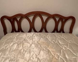 Vintage Wooden Oval-Cutout Headboard