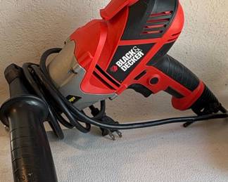 Black & Decker DR500 5 Amp 1/2" Corded Drill with Side Handle