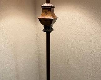 Traditional Bronze Floor Lamp with Square Base and Decorative Stem Detail