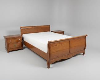 Traditional Oak Sleigh Bedroom Set