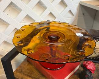 vintage amber colored cake stand