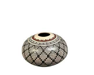 Lot 44: Mata Ortez Mauela Dominguez Pottery