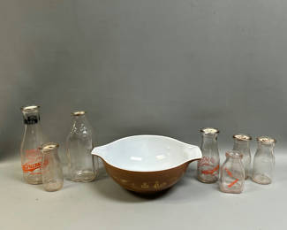 Lot 41: Pyrex Mixing Bowl & Milk Bottles