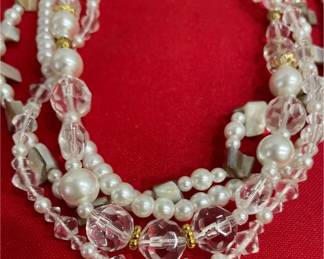 Premier Designs Faux Pearl Necklace