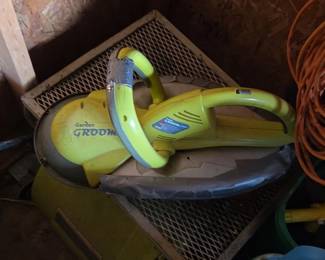 Garden Groom Electric Trimmer